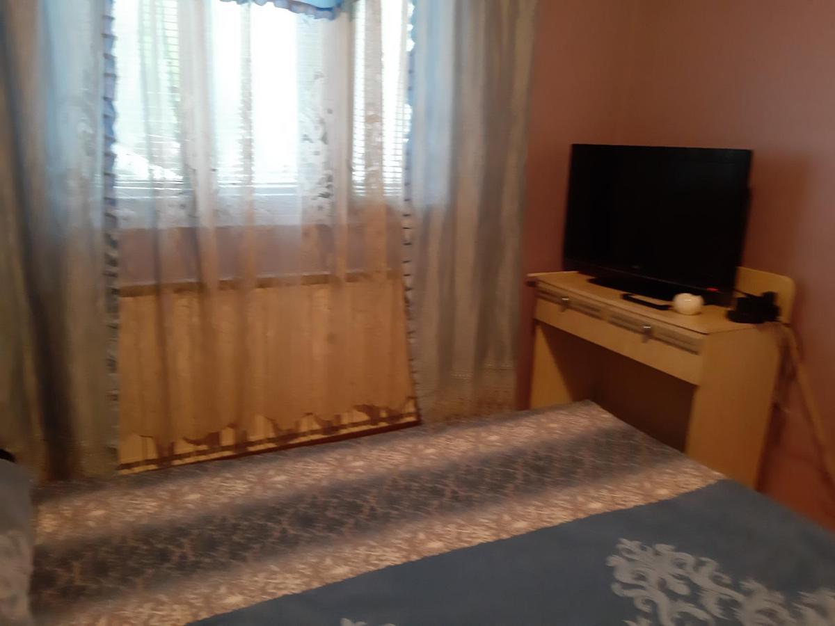 Vila Mir Pirot Luaran gambar